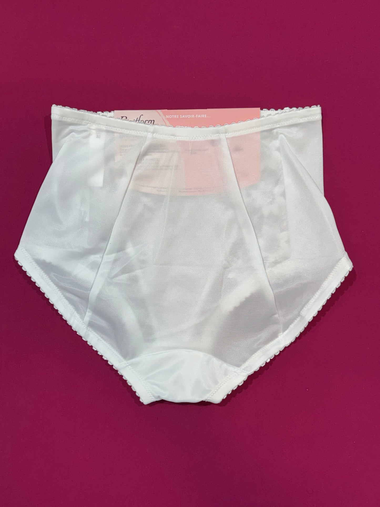 Culotte gainante effet ventre plat Bestform