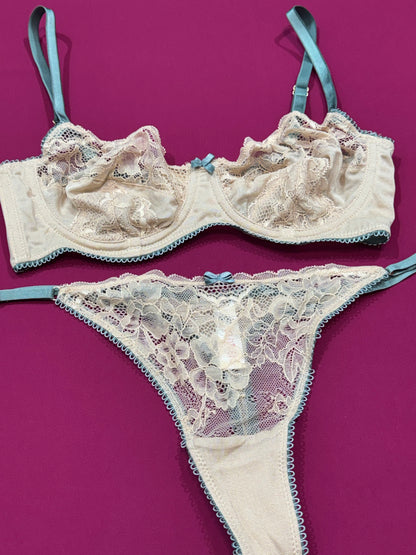 Ensemble SUWEN en dentelle