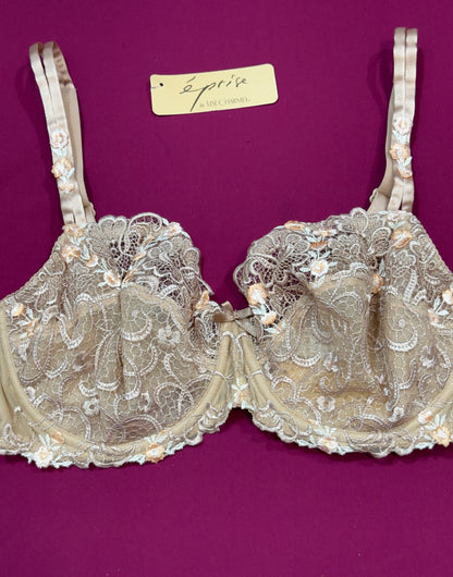 🇫🇷Lise charmel éprise beige brodé