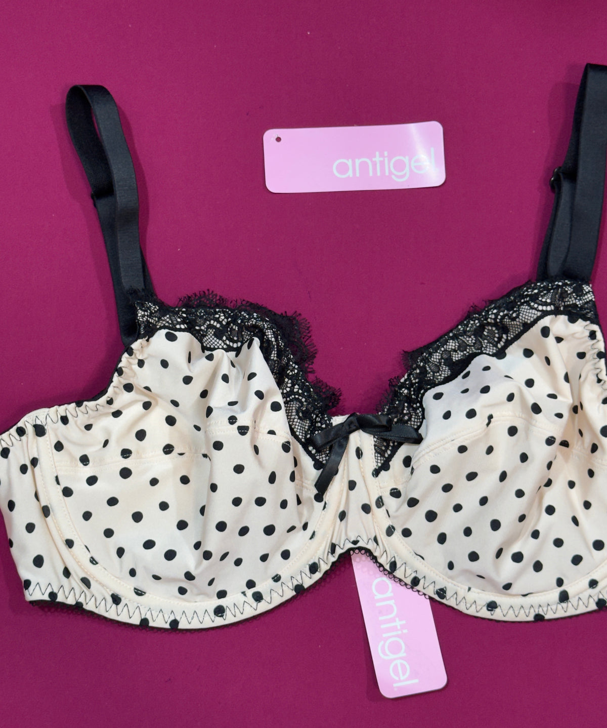 🇫🇷Lise charmel Antigel pois noir