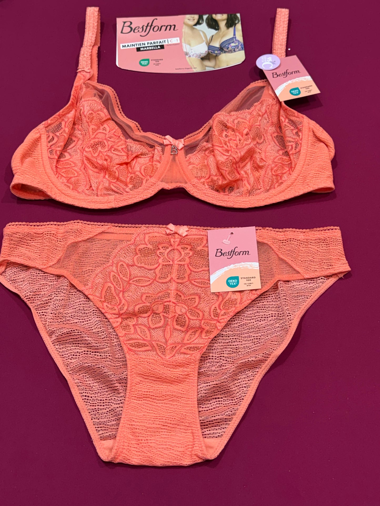 Ensemble Bestform orange