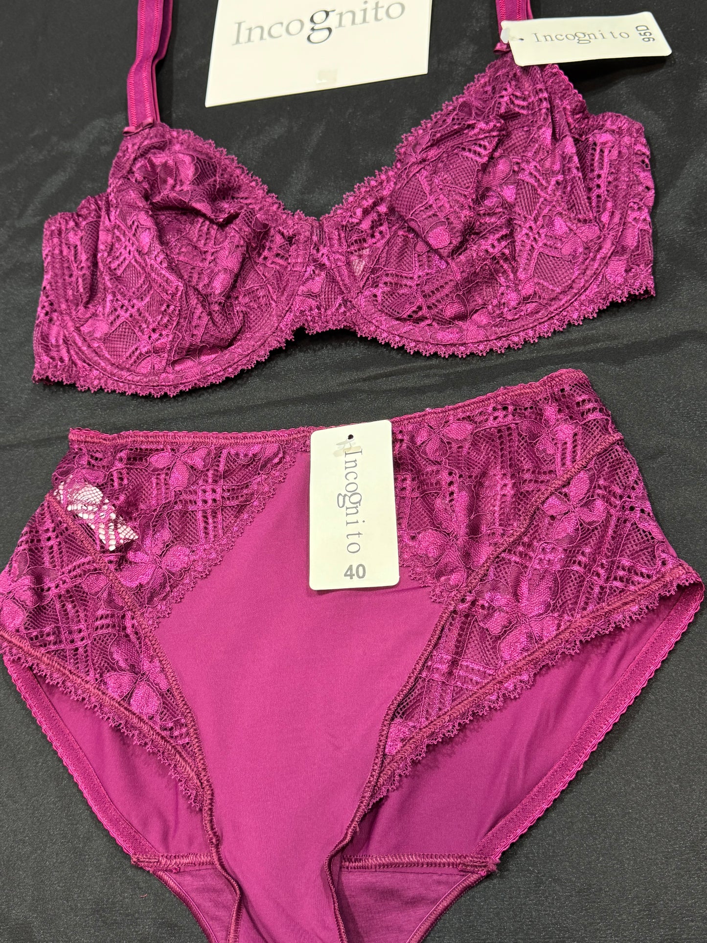 Ensemble incognito framboise 🍇