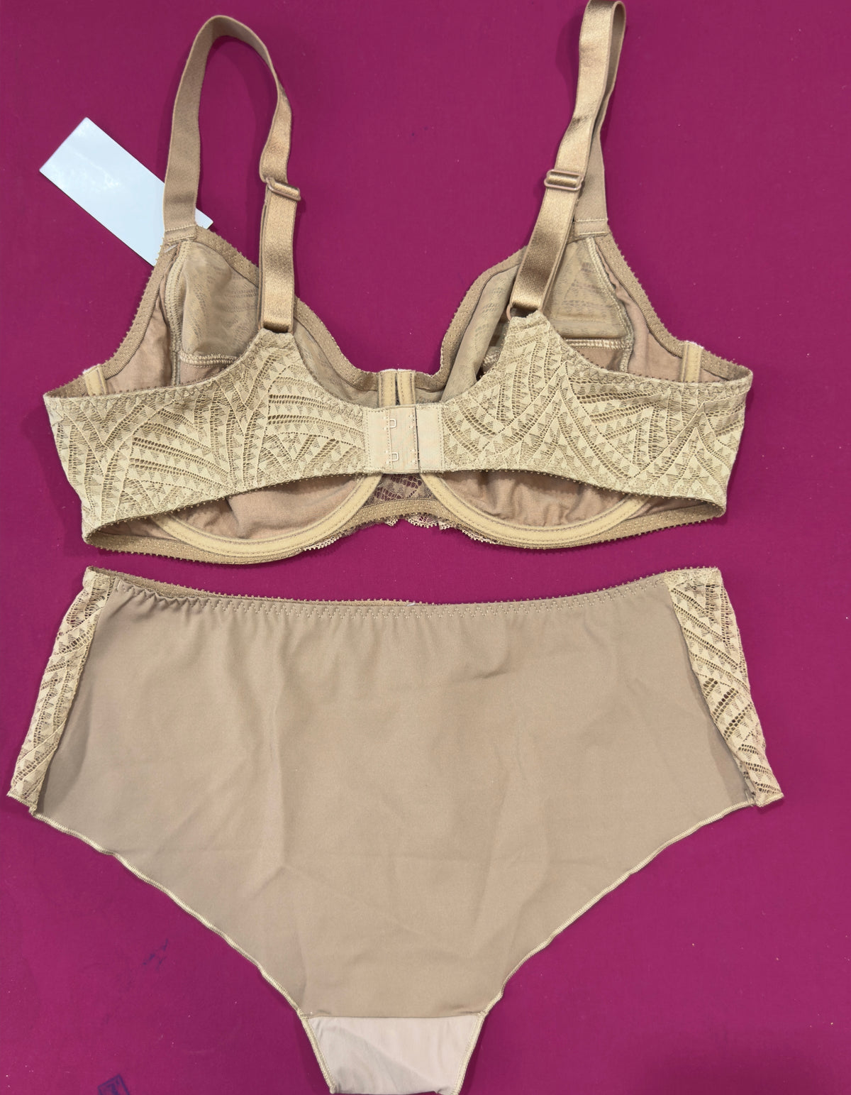 🇫🇷Magnifique Ensemble incognito beige 😍