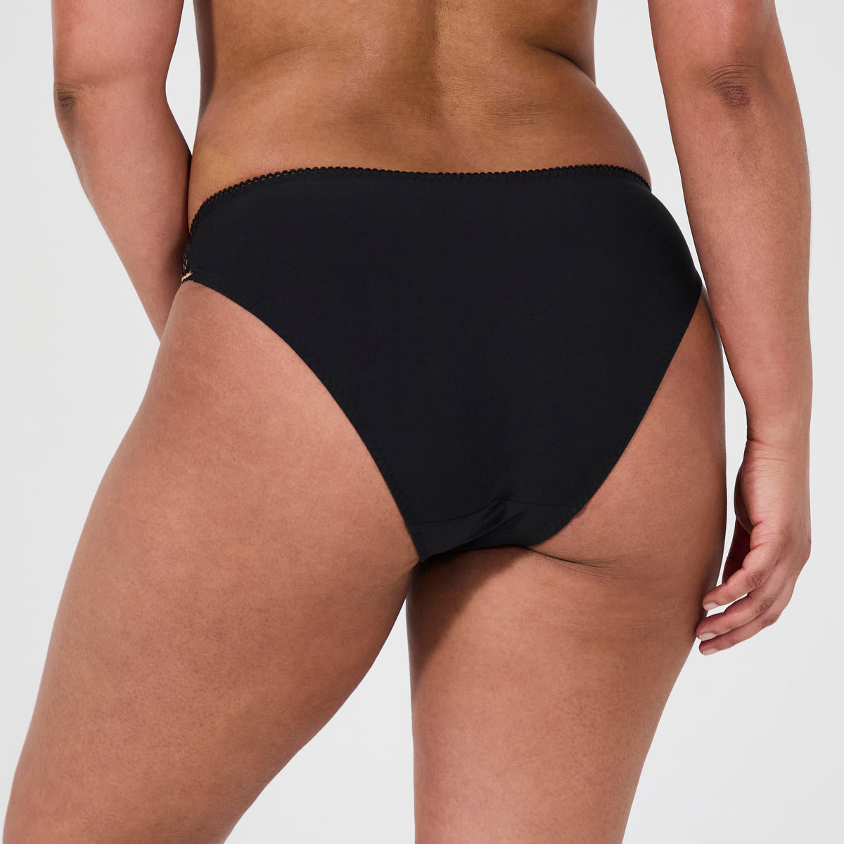 Slip noir Luccia Harmony