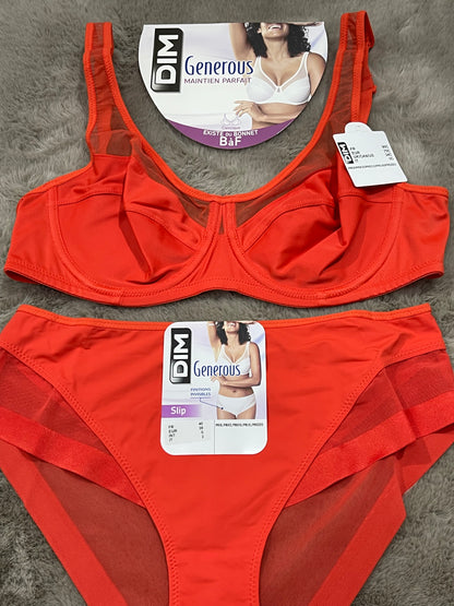 Dim Generous en microfibre et tulle Rouge Feu 🔥
