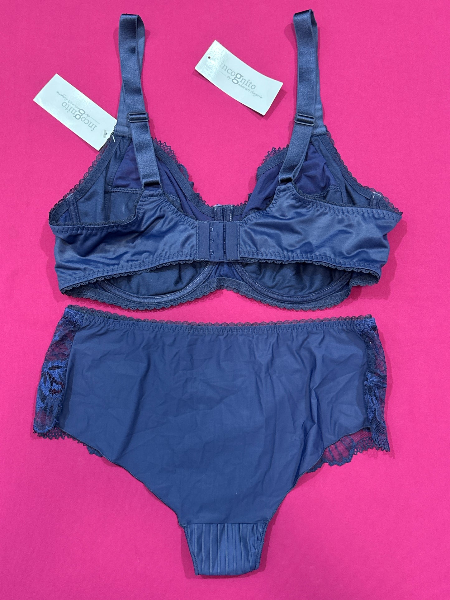 Ensemble incognito bleu nuit