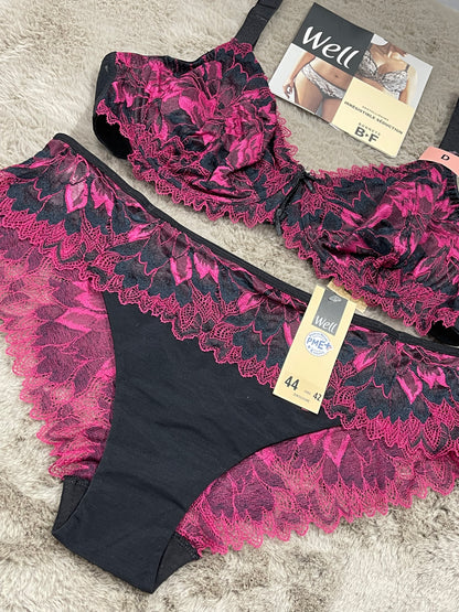 ENSEMBLE WELL IRRESISTIBLE SEDUCTION